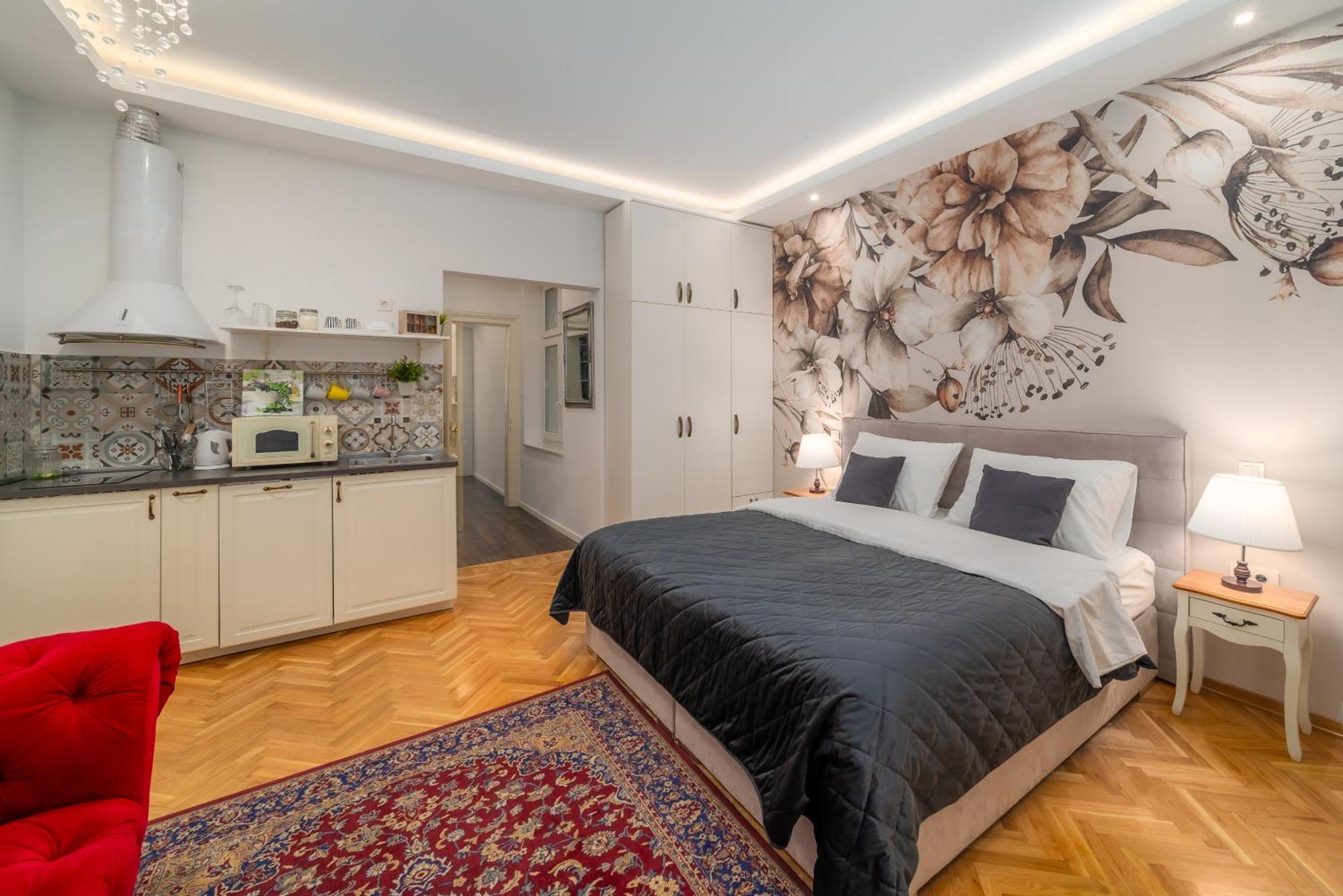 Aurelia Antik Apartments & Rooms, Zagreb City Center Exterior photo