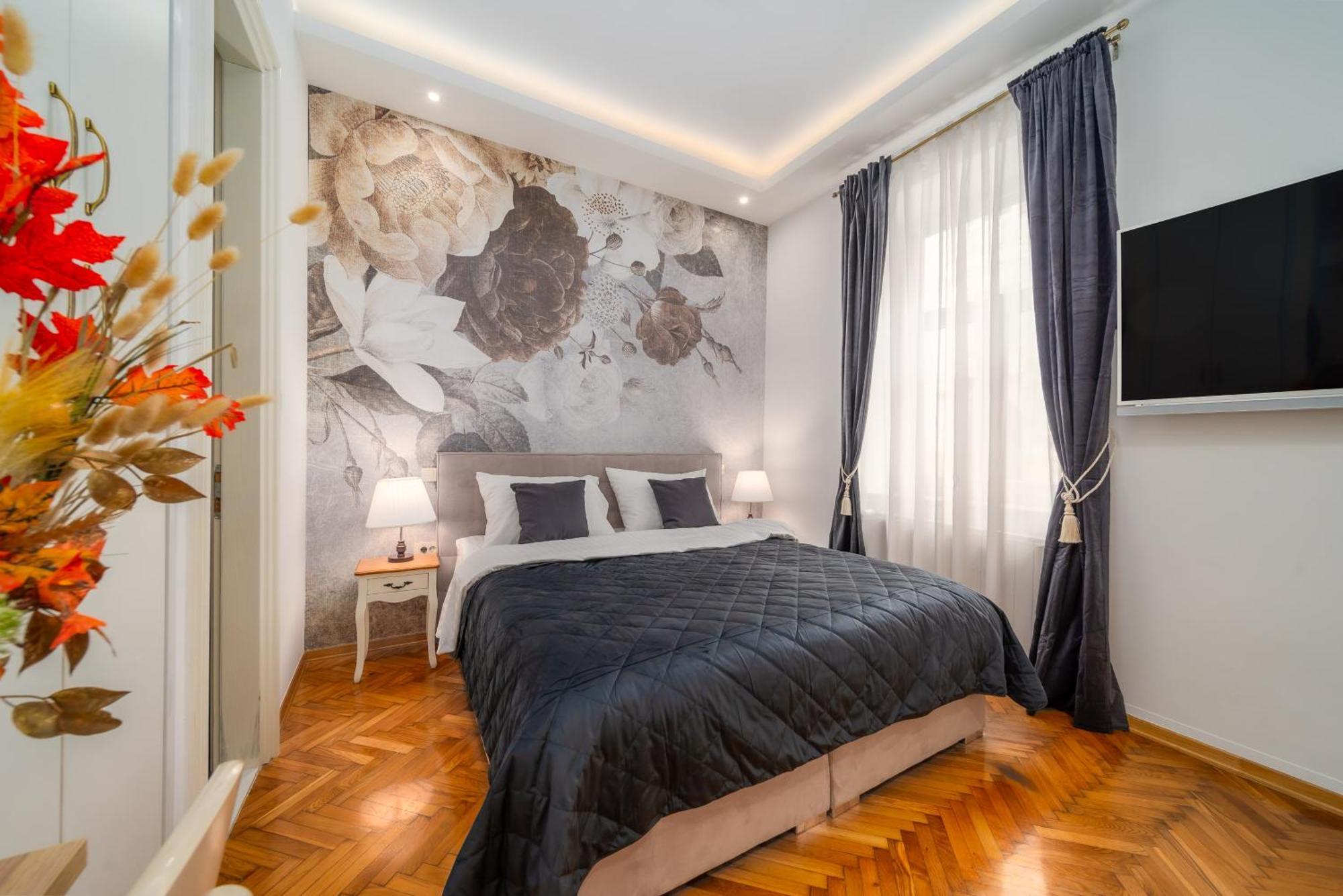 Aurelia Antik Apartments & Rooms, Zagreb City Center Exterior photo