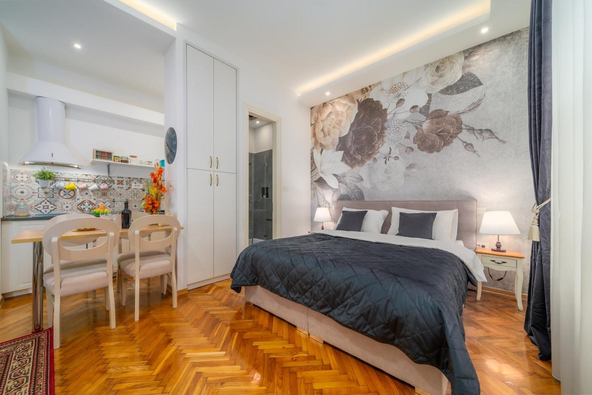 Aurelia Antik Apartments & Rooms, Zagreb City Center Exterior photo