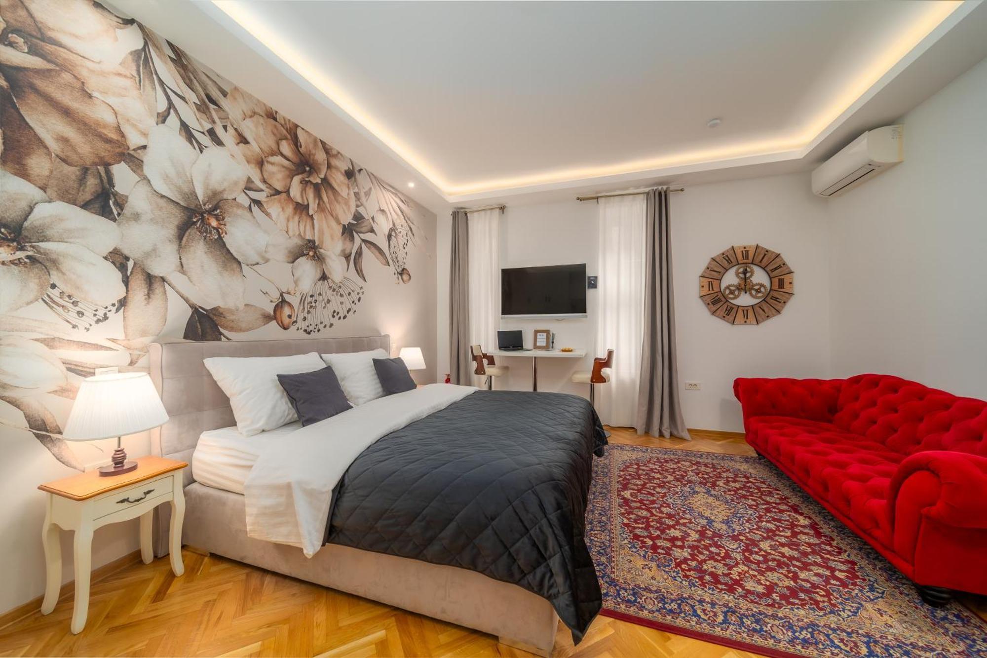 Aurelia Antik Apartments & Rooms, Zagreb City Center Exterior photo